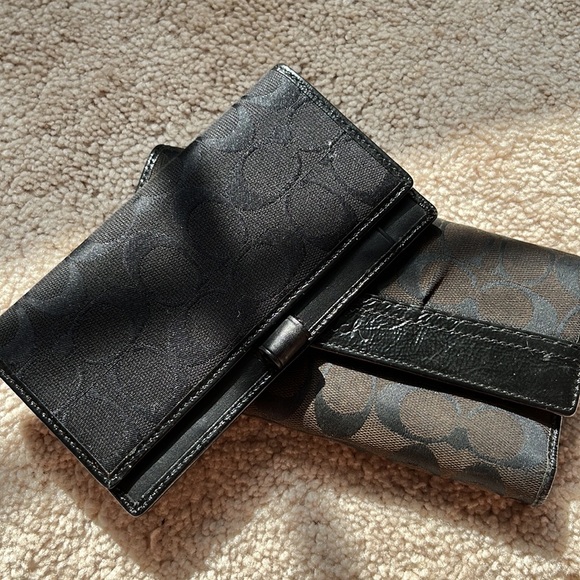Coach Wallet - Picture 7 of 7
